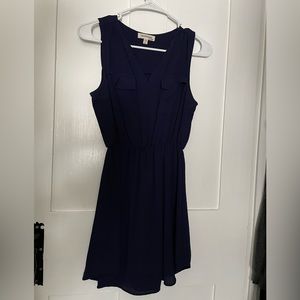 Navy Blue Monteau Dress w front pockets size medium